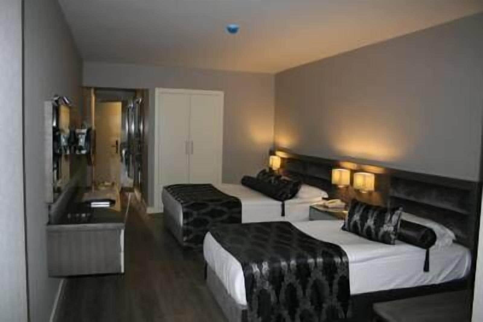 The New Hotel Zeybek Izmir Exterior foto