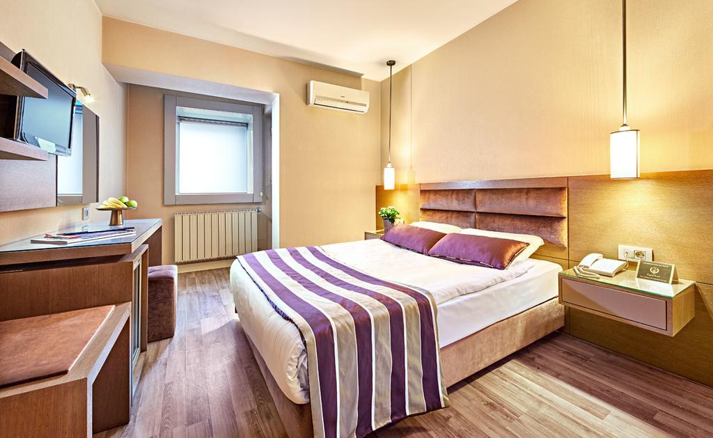 The New Hotel Zeybek Izmir Exterior foto