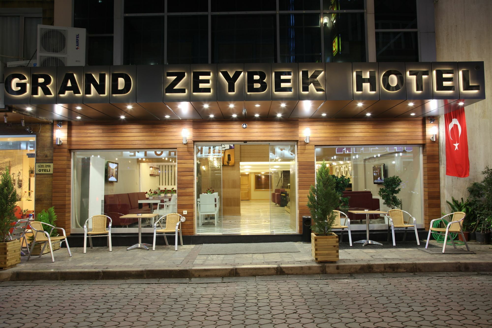 The New Hotel Zeybek Izmir Exterior foto